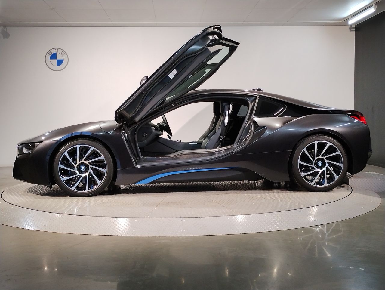 BMWI I8 RHD