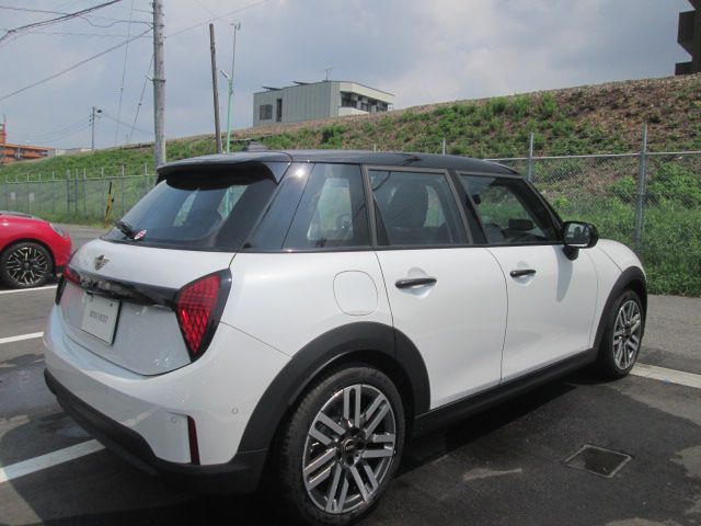 MINI Cooper C 5-doors