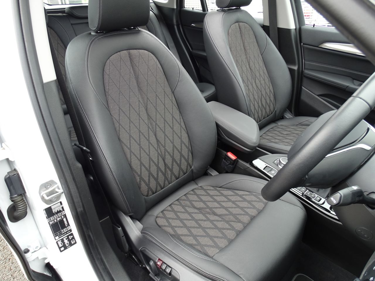 F48 X1 xDrive18d B47 2.0d LCI