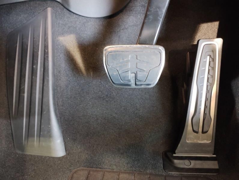 G20 320i Saloon LCI RHD MX