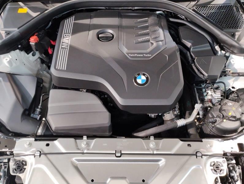 318i Touring RHD