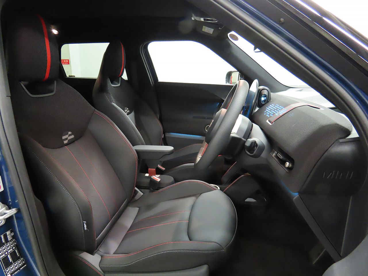 J05 MINI John Cooper Works Aceman