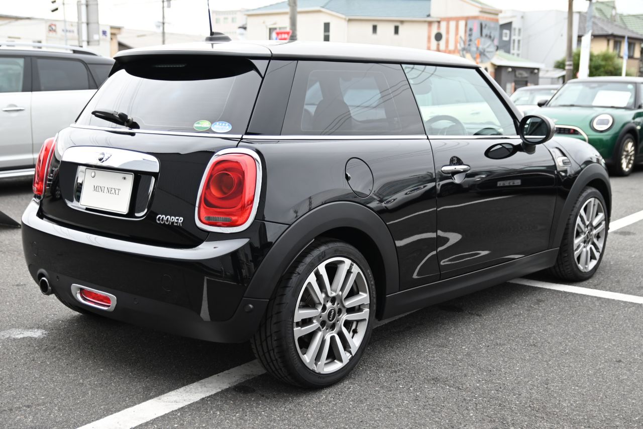 F56 MINI COOPER