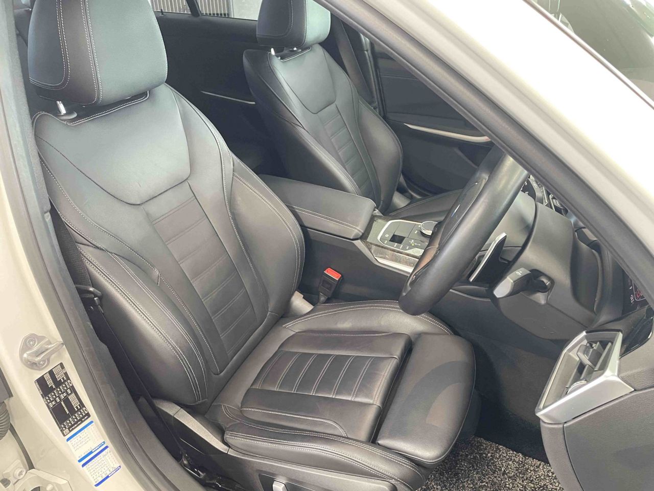 G20 320i Saloon RHD MX