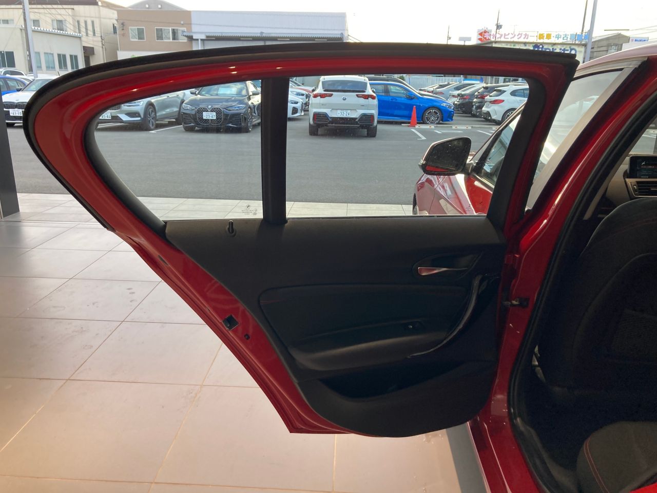 118D 5DOOR RHD