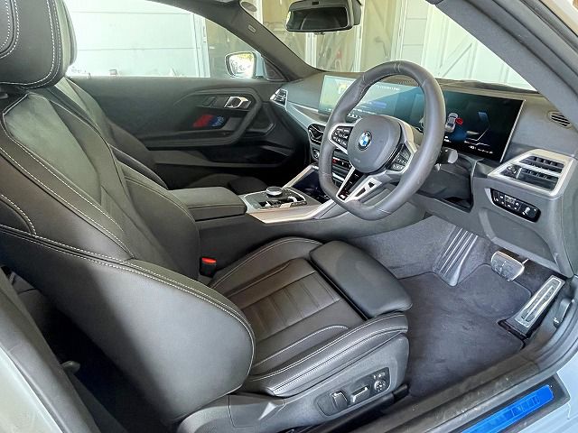 G42 220i Coupe