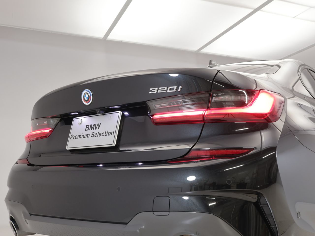 G20 320i Saloon RHD MX