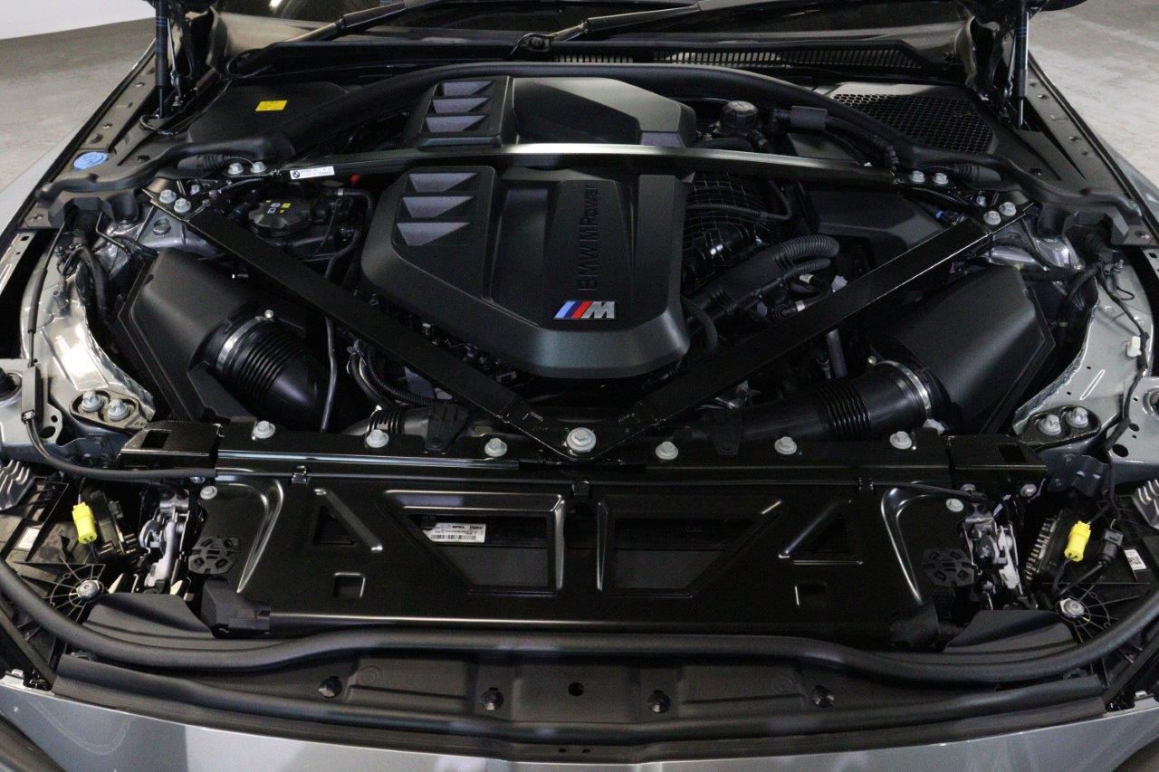 G83 M4 Competition M xDrive Competition RHD