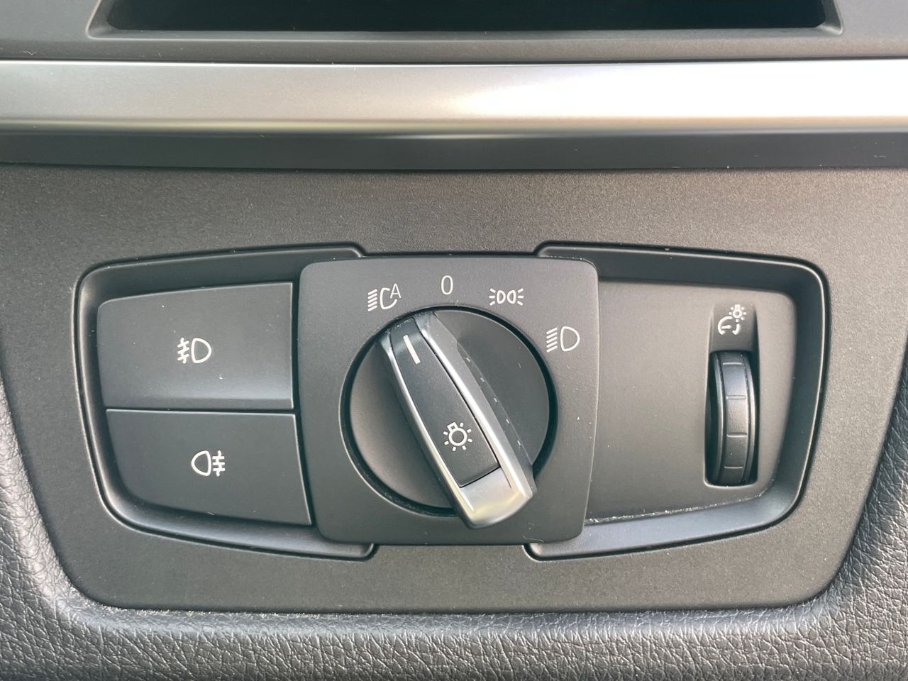 F39 X2 sDrive18i B38 1.5i SAC