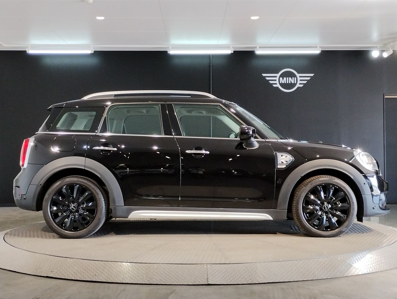 MINI CROSSOVER COOPER D