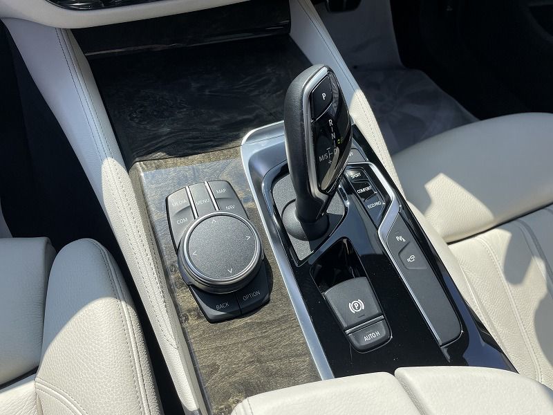 G30 520d xDrive SE Saloon B47 2.0d