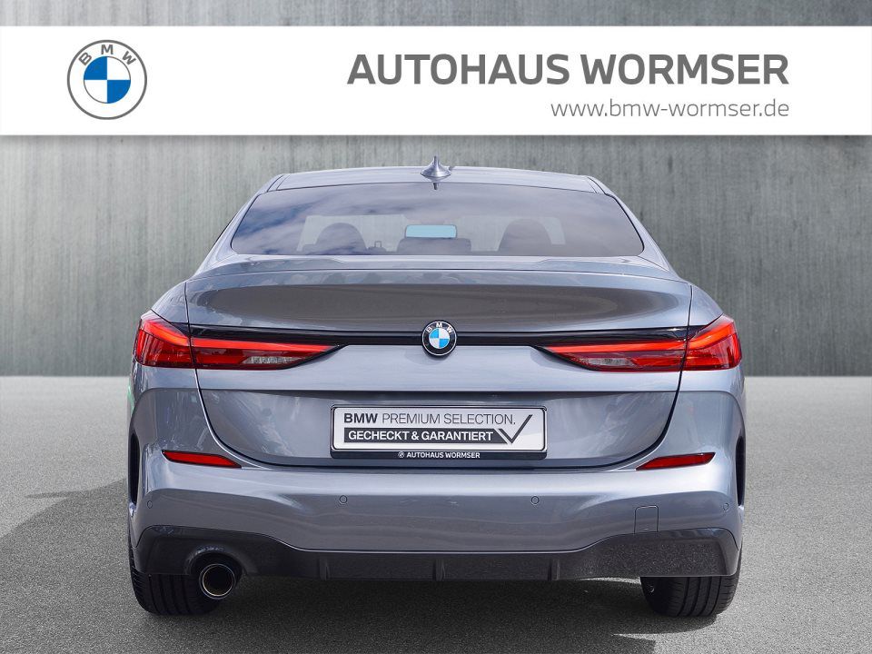 BMW 218