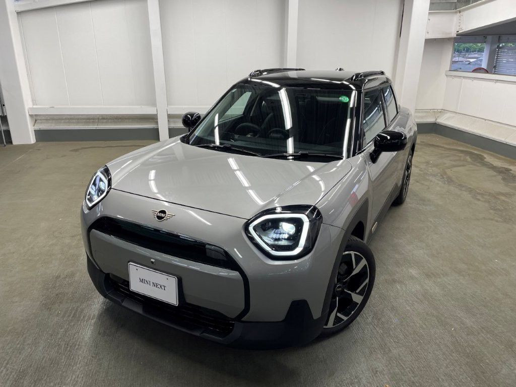 J05 MINI Aceman E