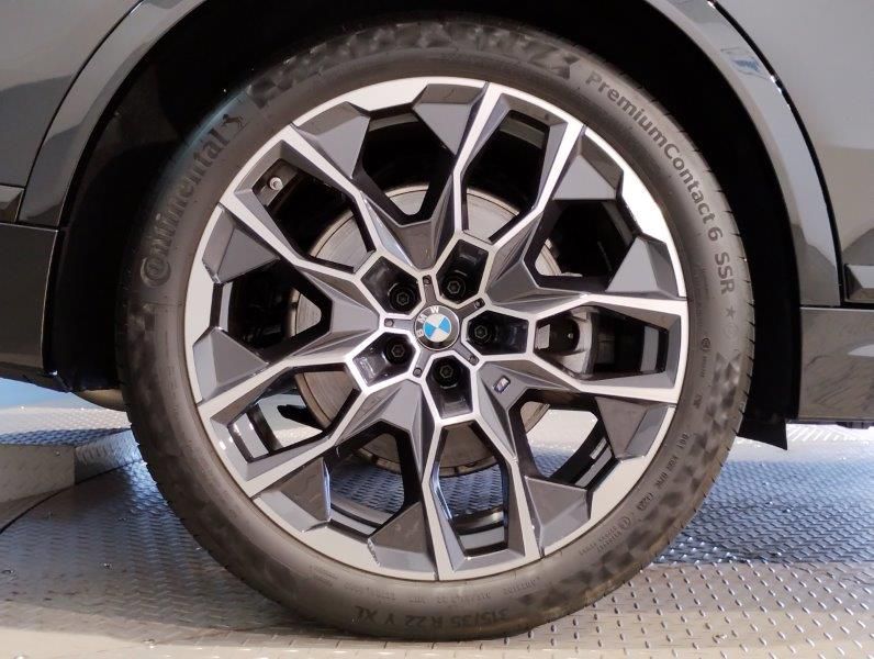 X7 xDrive40d RHD US