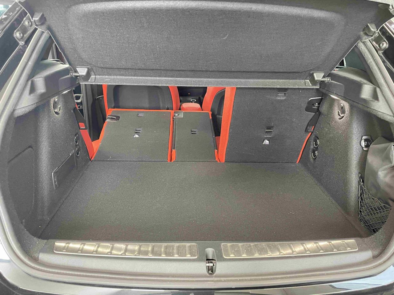 F40 118d Sports Hatch 5-door B47 2.0d