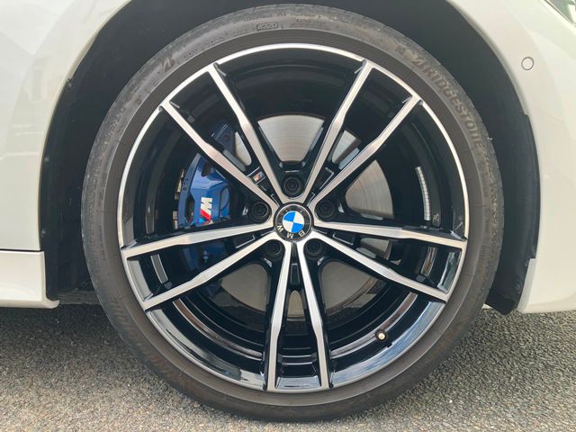 G20 330e Saloon RHD