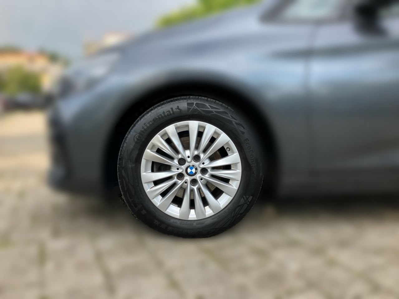 BMW 218