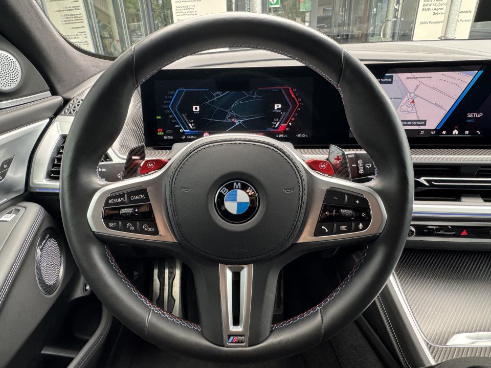 BMW XM