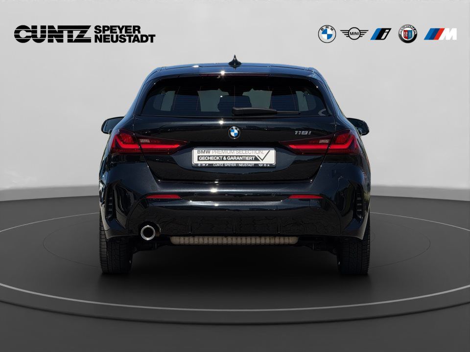 BMW 118
