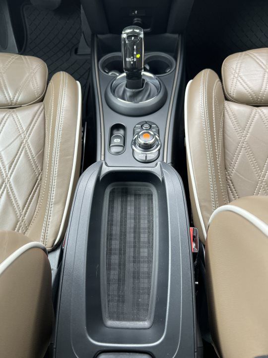 MINI Cooper D