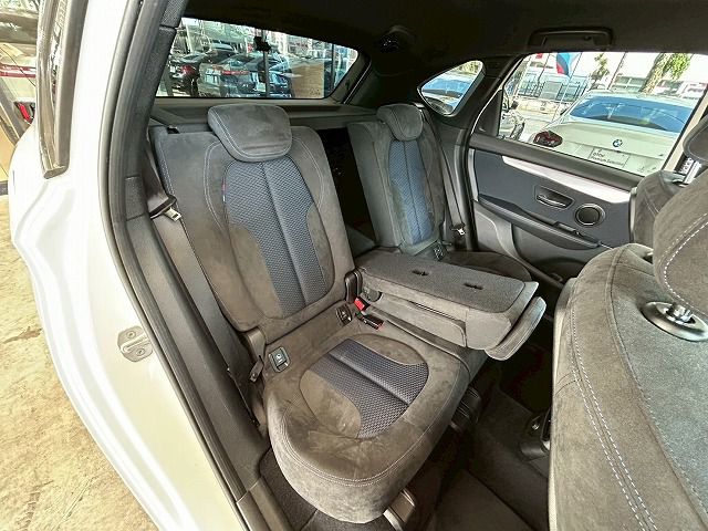 218D ACTIVE TOURER RHD