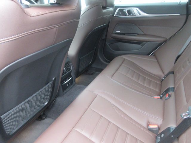 G26 i4 eDrive40 RHD