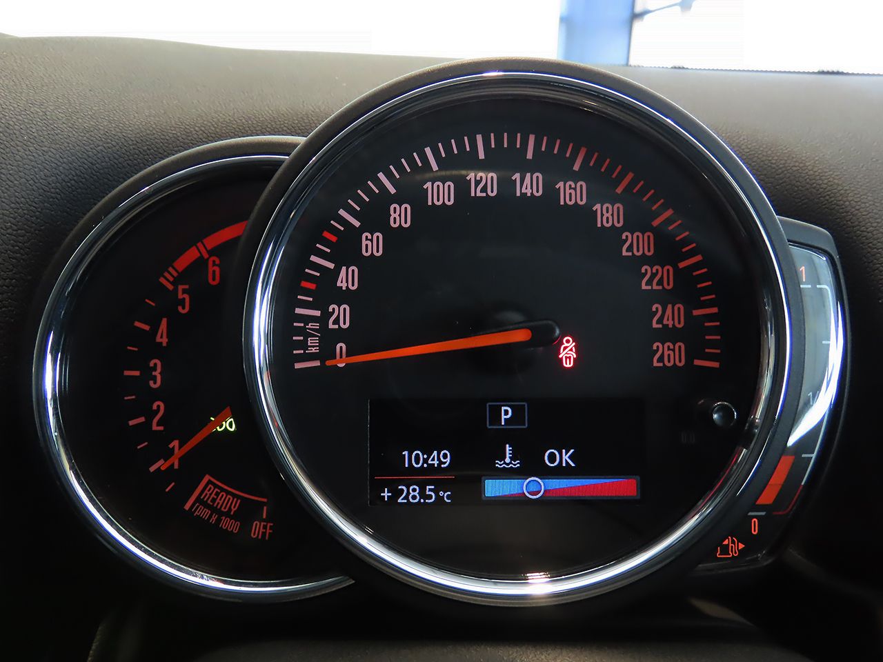 MINI CROSSOVER COOPER D