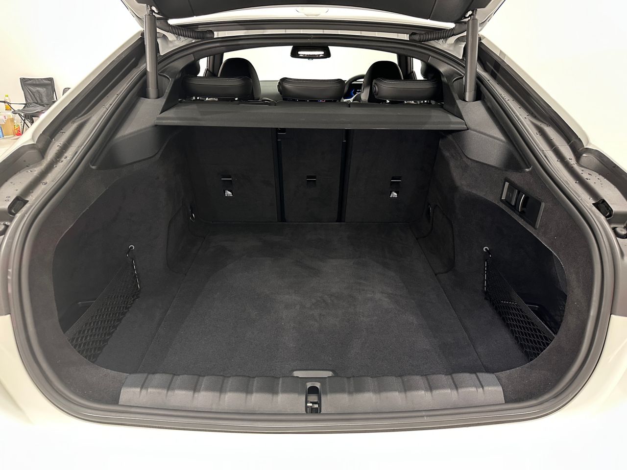 G26 i4 eDrive40 RHD