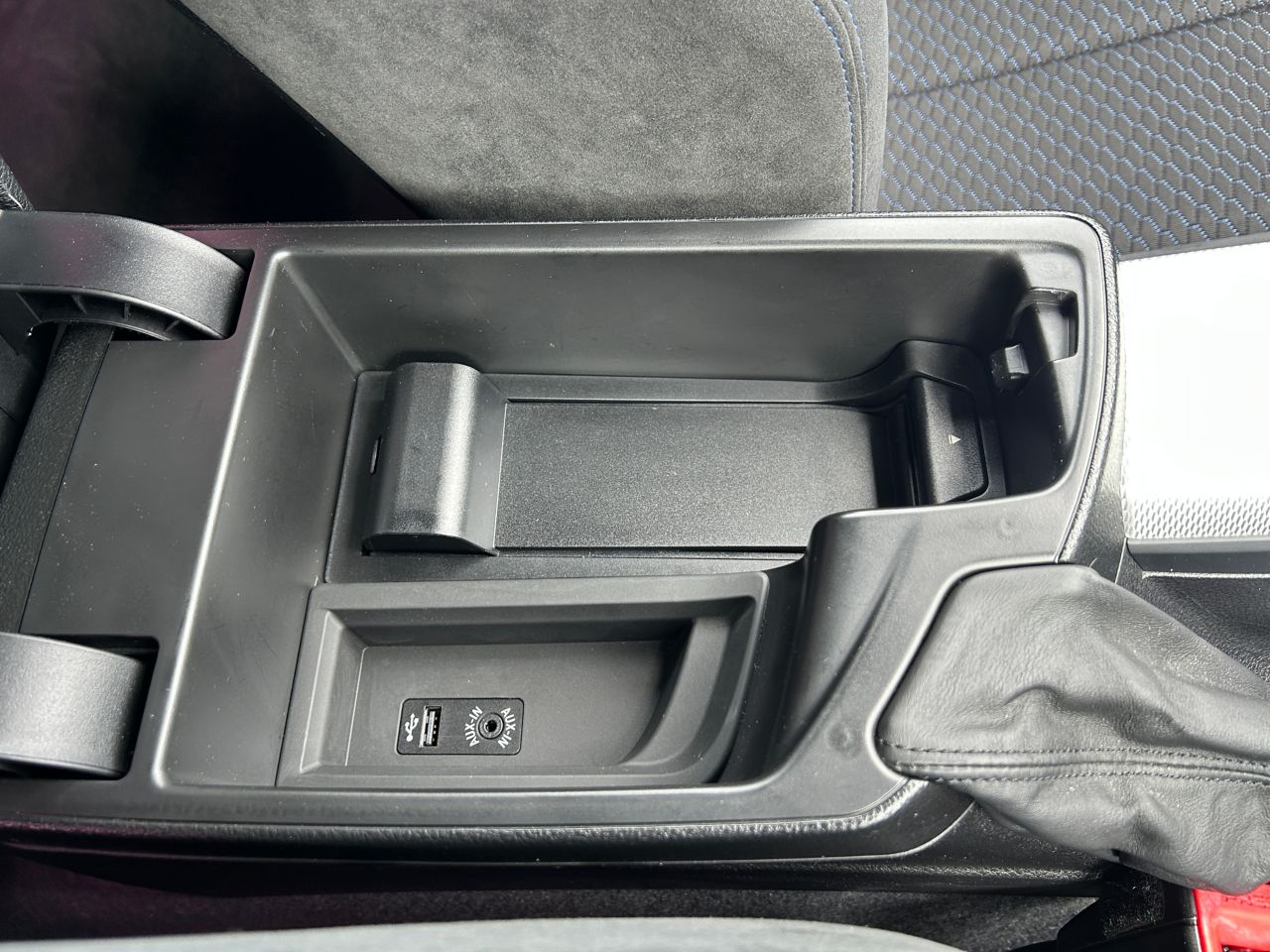 116I 5DOOR RHD