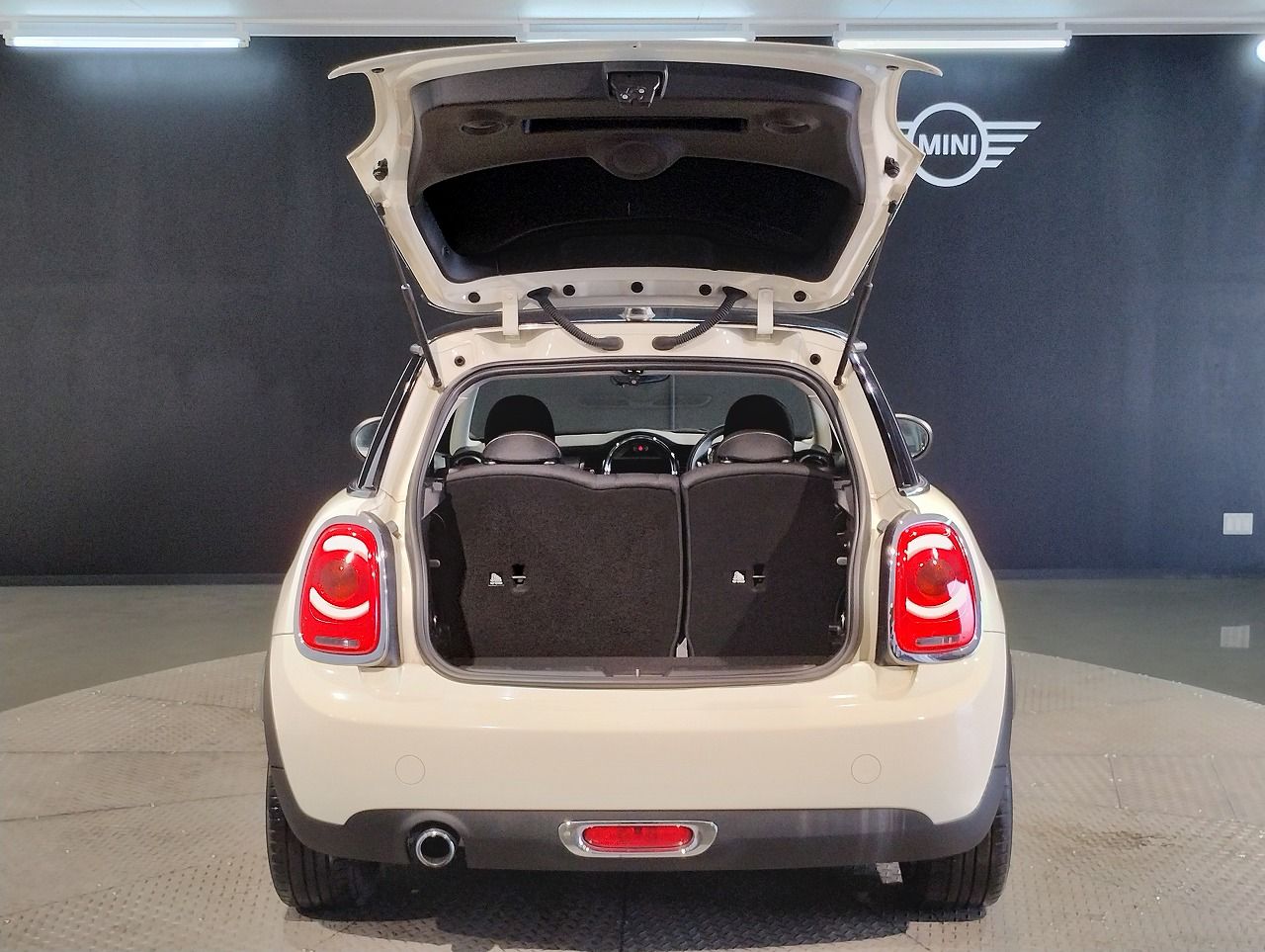 F56 MINI COOPER