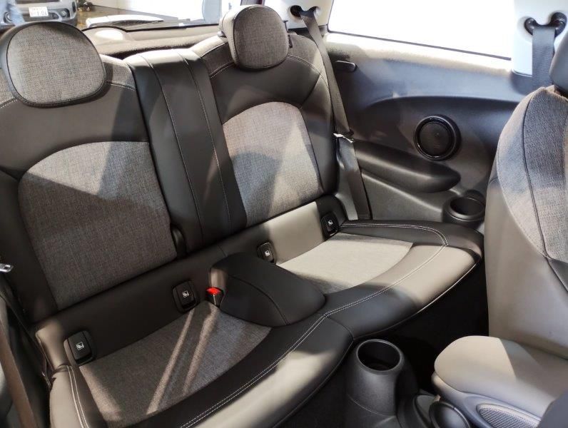 MINI Cooper F56 RHD