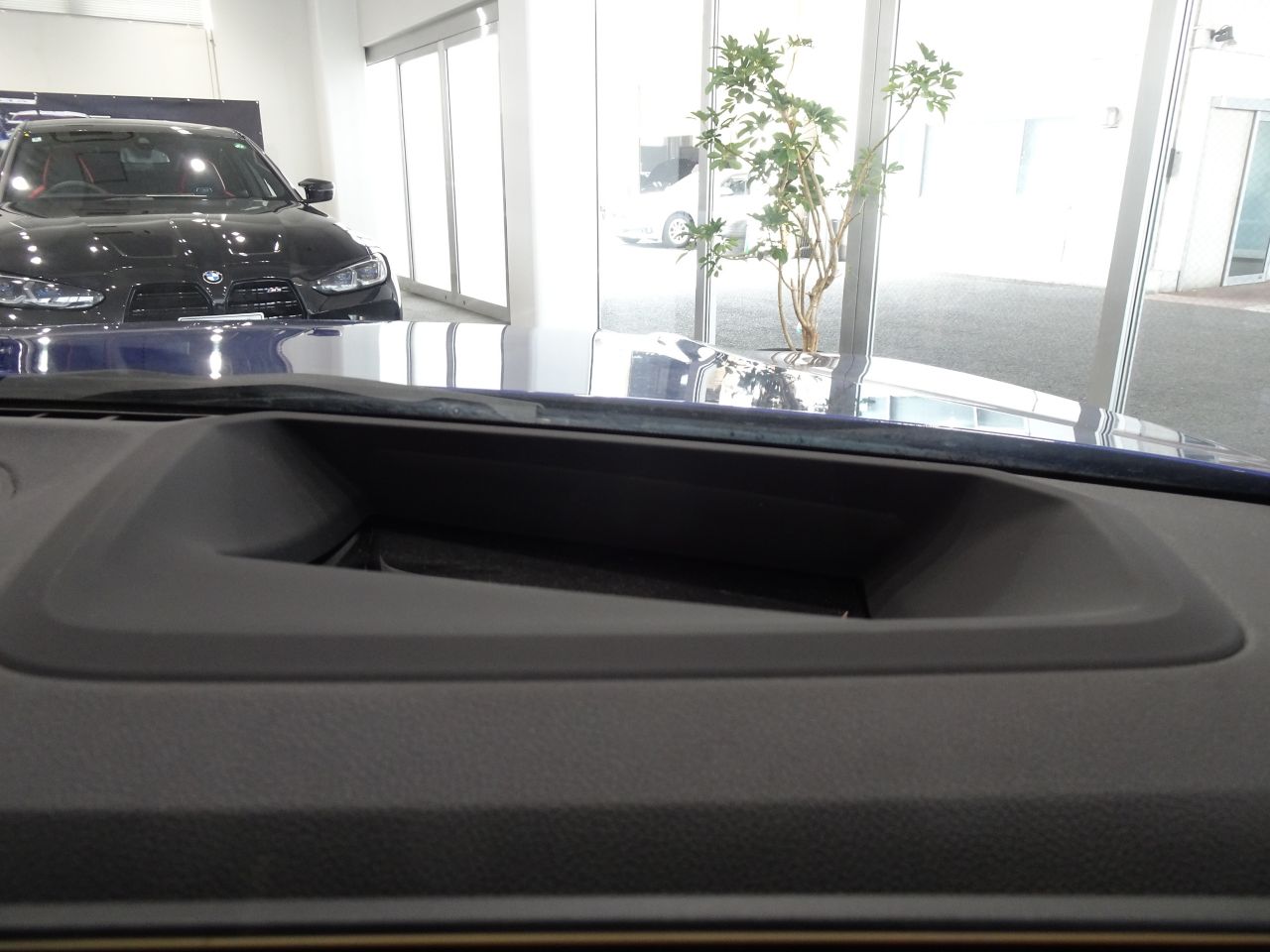 320d xDrive Berline RHD