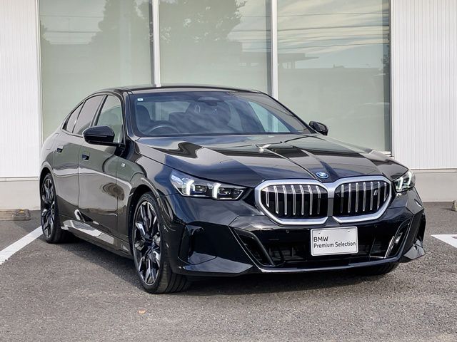 BMW i5 eDrive40 Sedan RHD