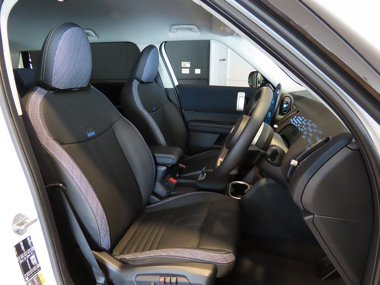 U25 MINI Countryman SE ALL4