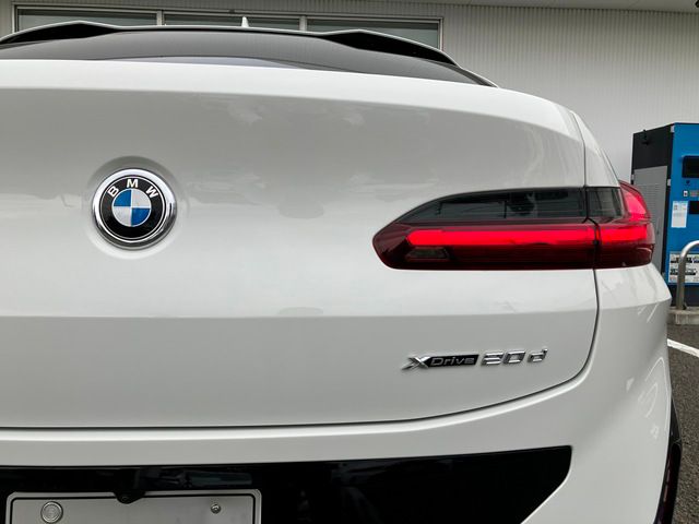 X4 xDrive20d RHD