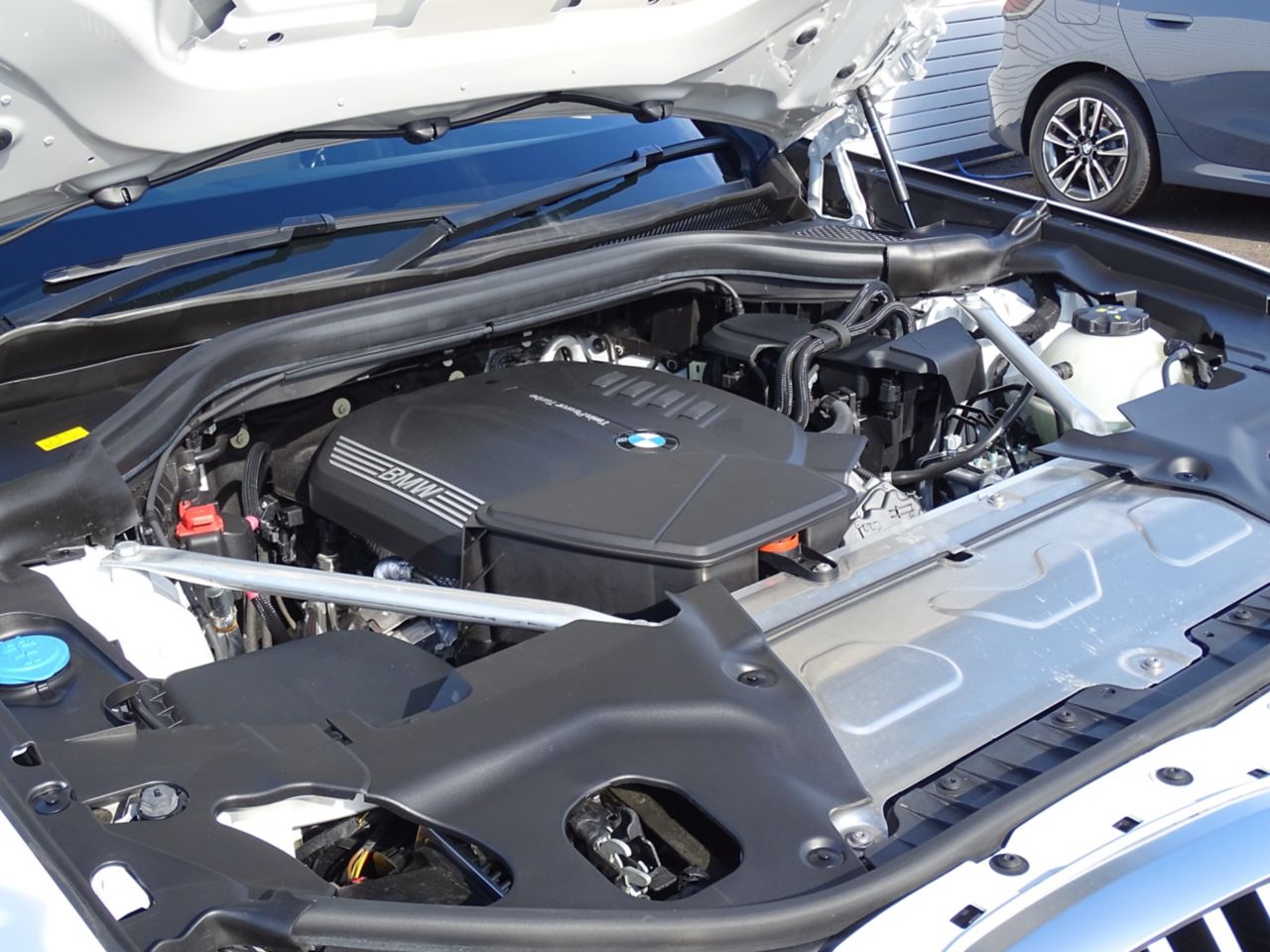 G01 X3 xDrive20d RHD ZA LCI