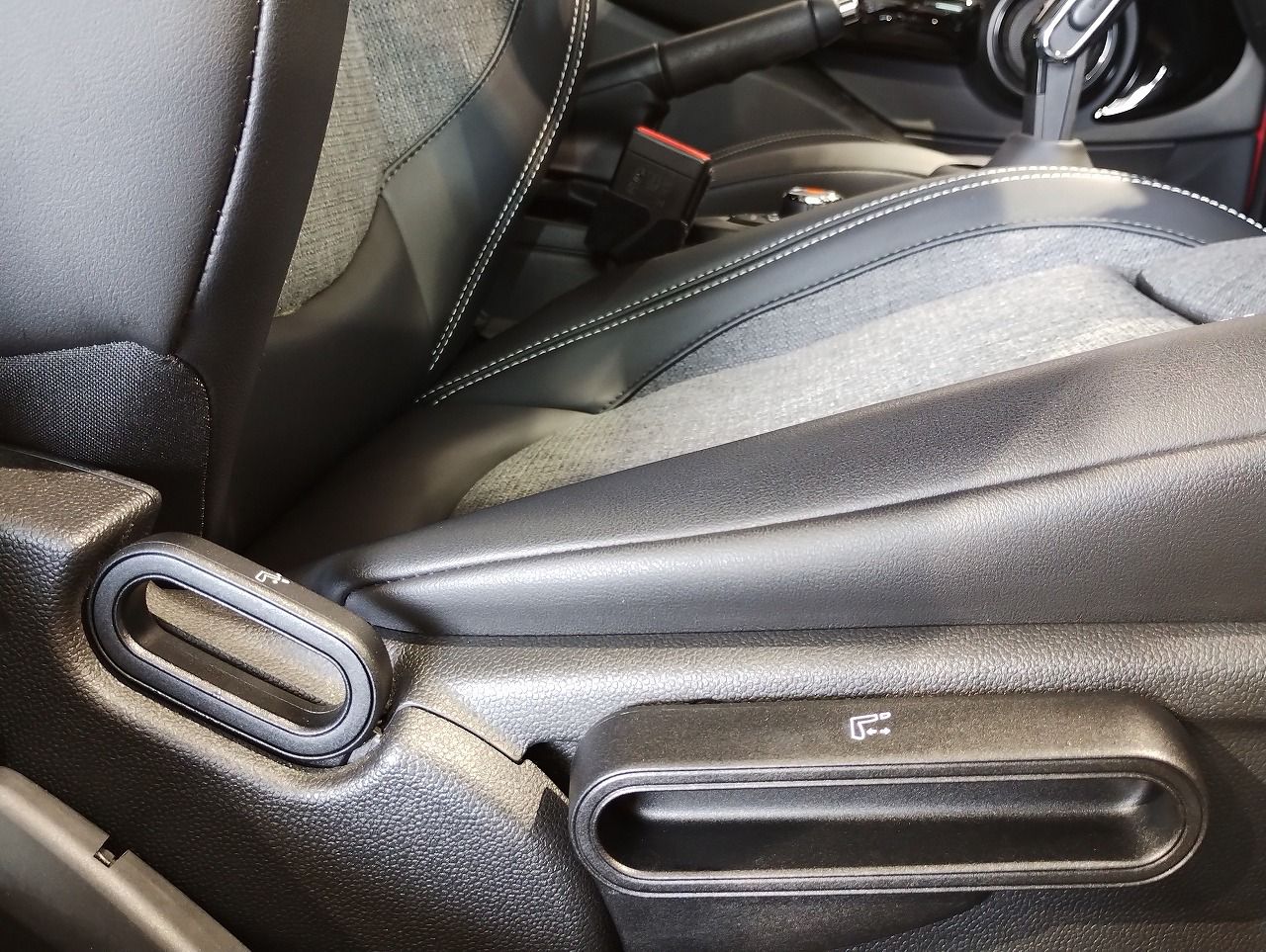 F55 MINI Cooper 5-Door Hatch LCI