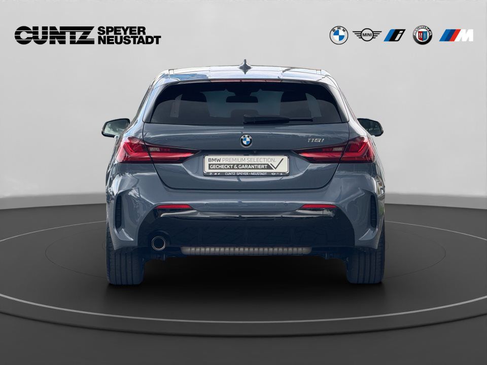 BMW 118