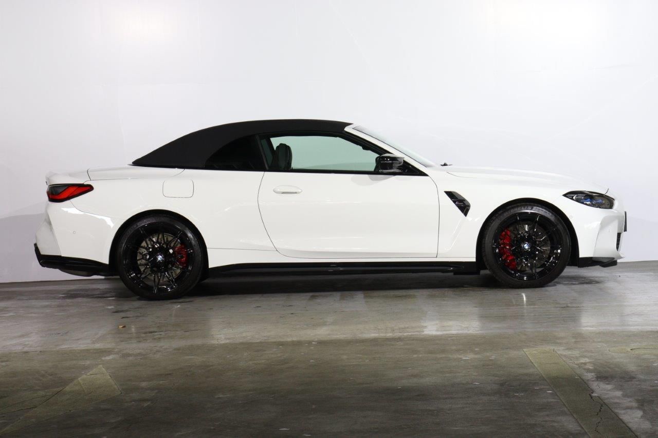 G83 M4 Competition M xDrive Competition RHD