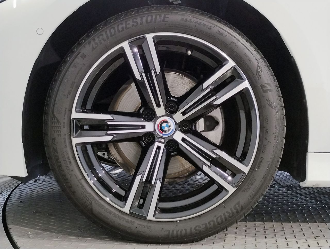 320d xDrive Berline RHD