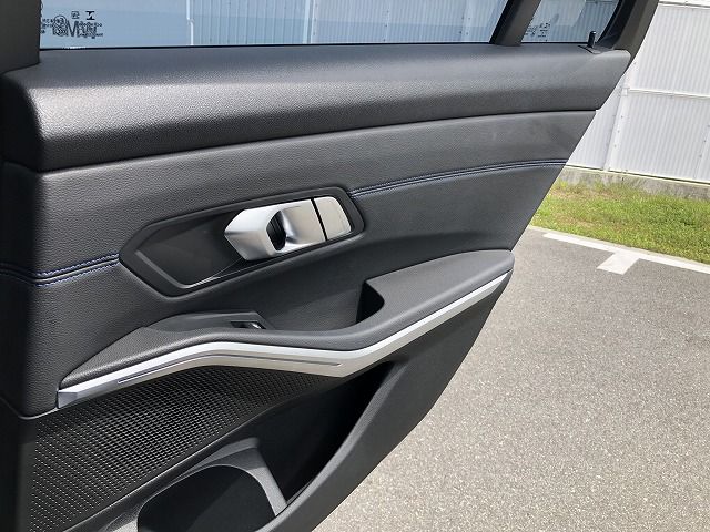 G21 318i Touring