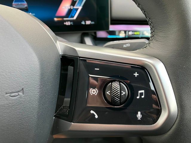 BMW i5 eDrive40 Sedan RHD