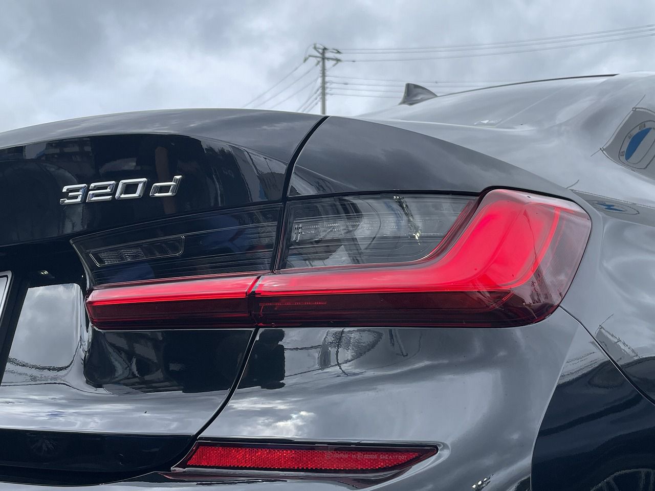 G20 320d xDrive RHD Saloon