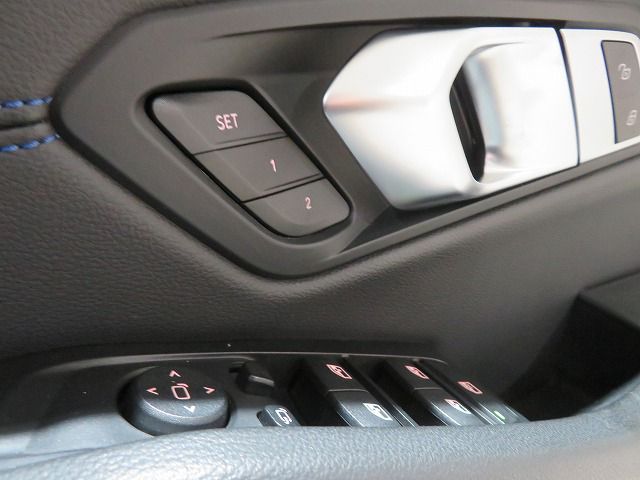 G20 320i Saloon RHD TU