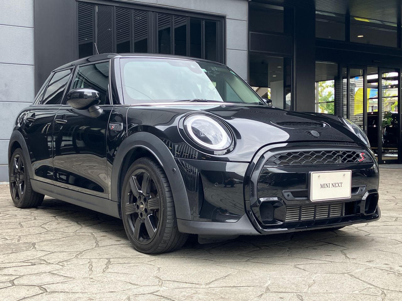 MINI COOPER SD 5 DOOR.