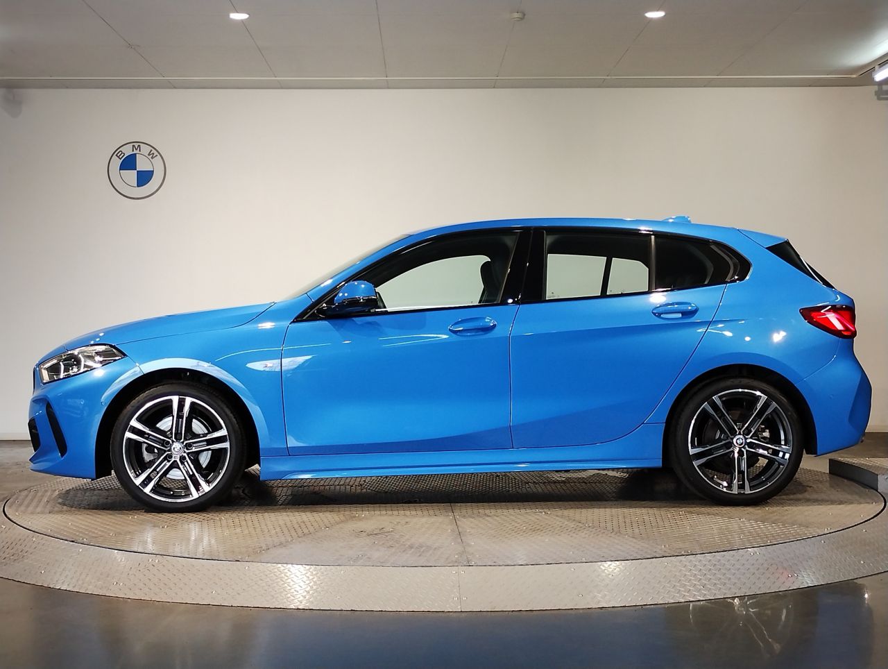 F40 118d Sports Hatch 5-door B47 2.0d