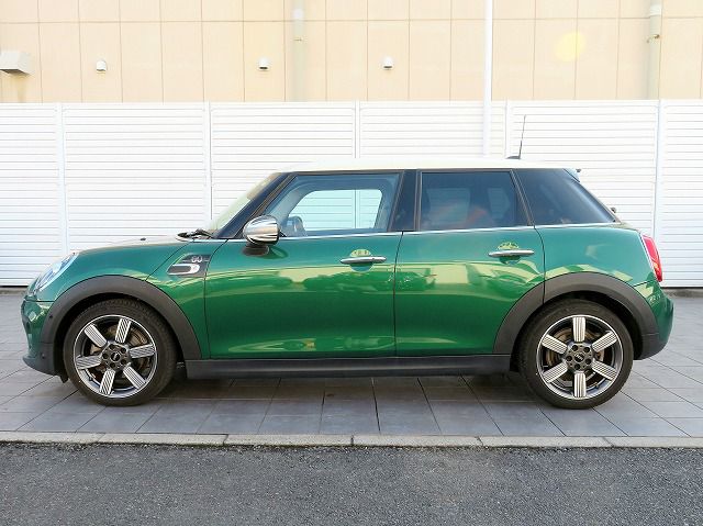 F55 MINI Cooper 5-Door Hatch LCI