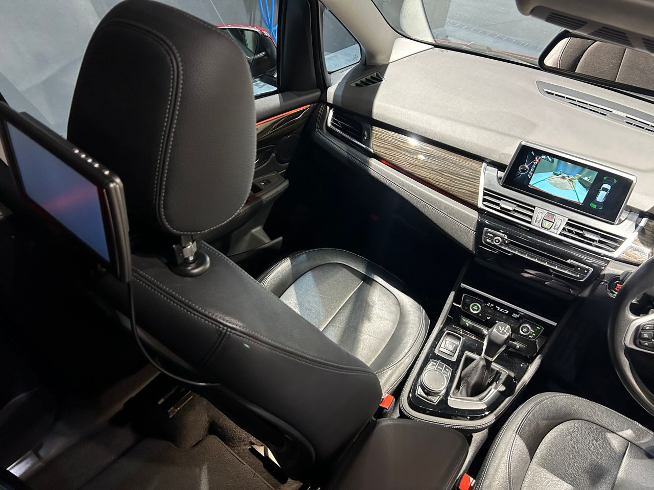218D GRAN TOURER RHD