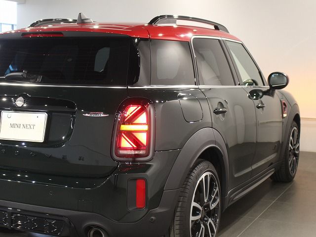 MINI John Cooper Works ALL4 Countryman RHD