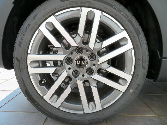 MINI Cooper C 5-doors